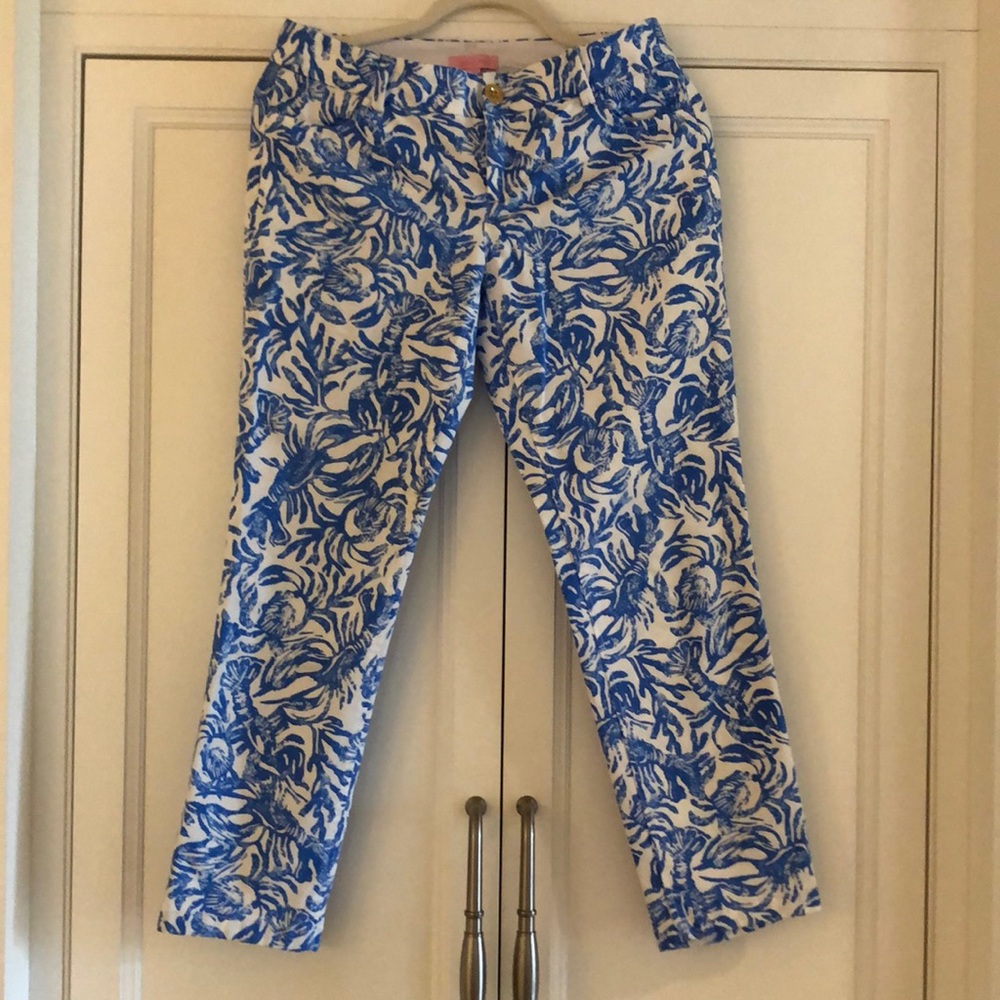 Lilly Pulitzer Blue and White Jean Style Pant. Size 4. Never Worn.